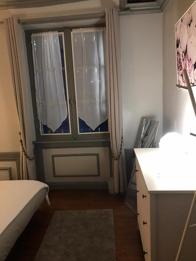 Eglantine Appartement Centre Historique De ディナン エクステリア 写真